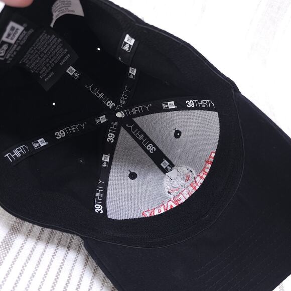 MARVEL Ironheart Hat Cap Cast + Crew Wrap Gift Fitted Mens‎ Medium Large Black - Picture 7 of 8